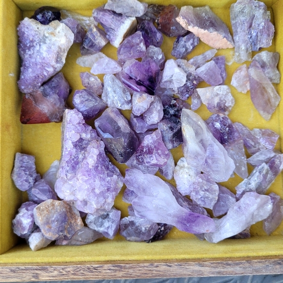 Large Amethyst pieces - Picture 1 of 1
